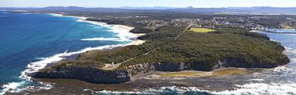Warden Head Lighthouse - Ulladulla - NSW (PBH4 00 9956)